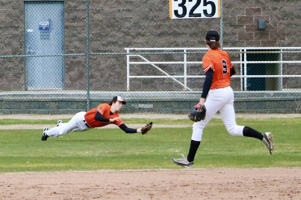 A diving catch in right field helped the Trail U18 Orioles keep the Chilliwack Cougars off the scoreboard in 1-0 victory. Photo: Jim Bailey