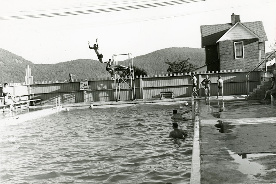 rosslandpool