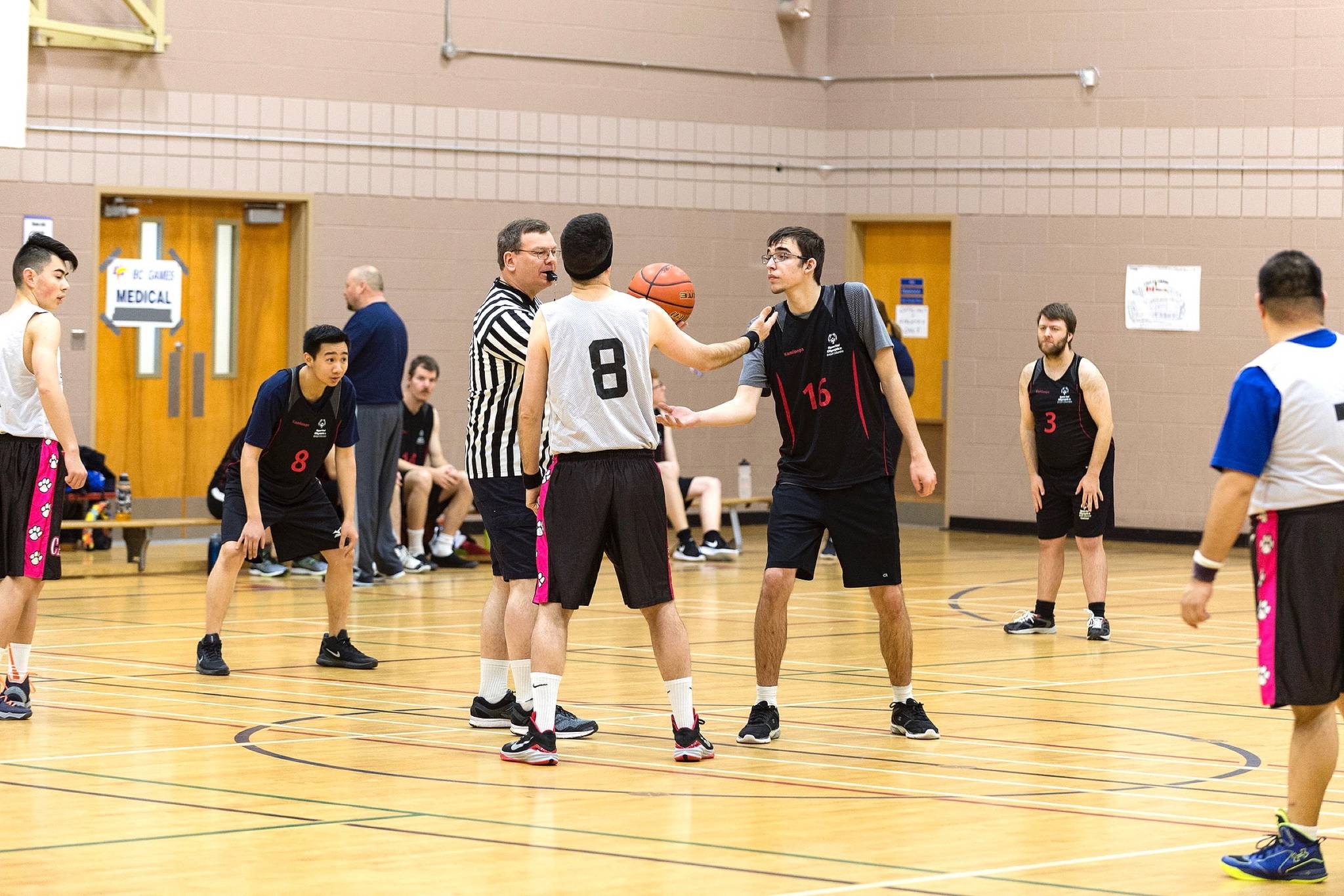 10764891_web1_180225-BPD-M-bball9_SO_WinterGames