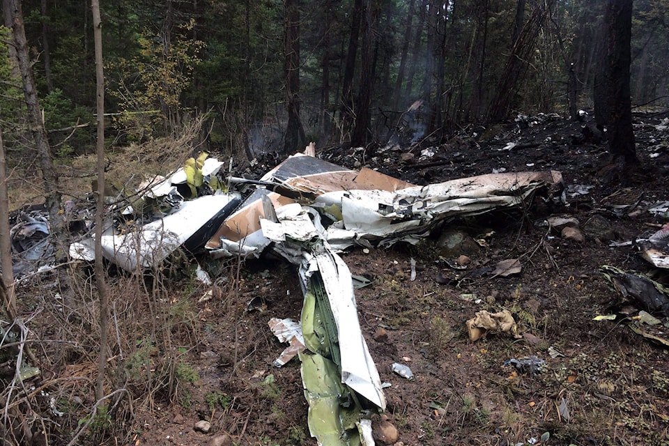 11631143_web1_180427-IFD-plane-crash