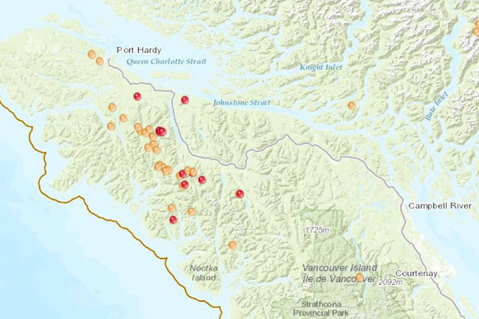 13112835_web1_180813-CRM-M-WILDFIREMAP