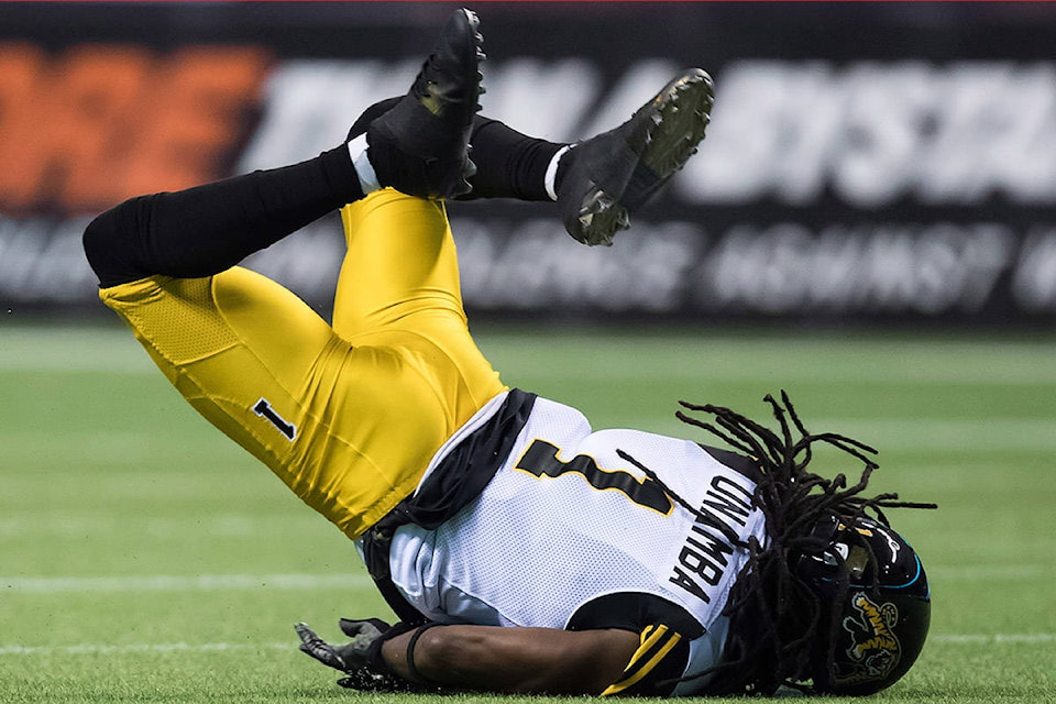 13665233_web1_180922-IFD-Lions-Ticats2