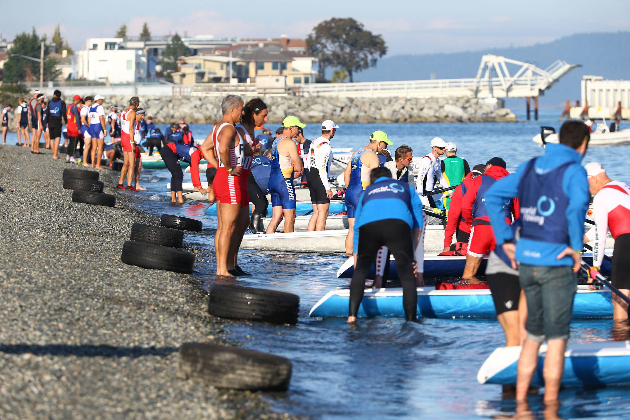 13970739_web1_181015-PNR-world-rowing-start-sidney