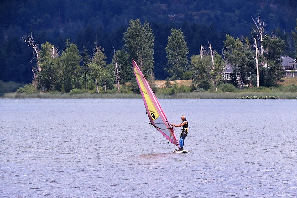 15245300_web1_Quamichan-Lake-windsurfer