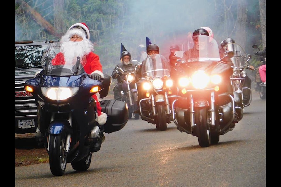 Riders embarked on the journey to Port Alberni starting at Little Qualicum Falls on Saturday, led by Santa Claus himself. KELSEY MCLEAN PHOTO