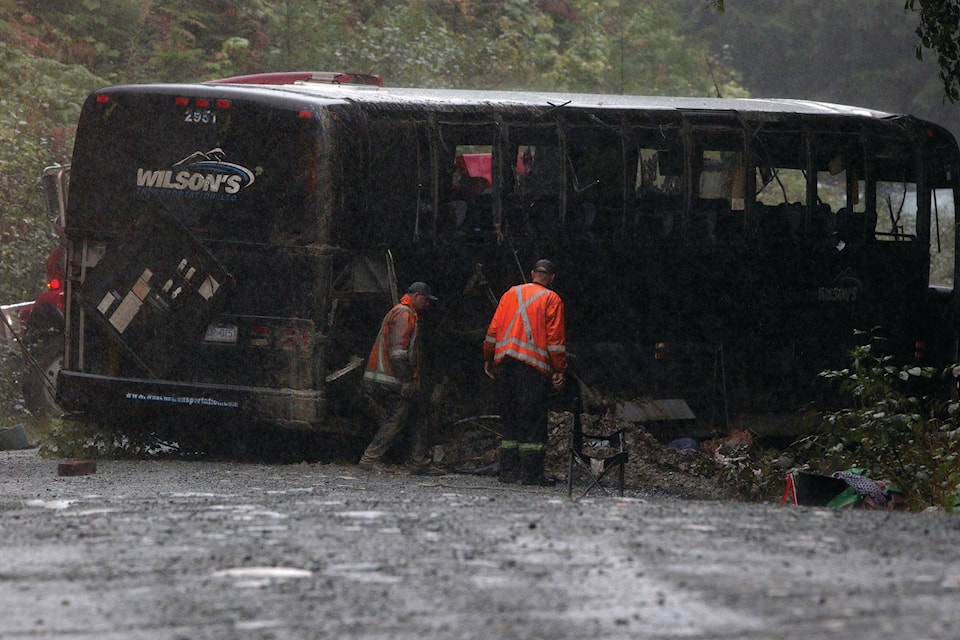 18595664_web1_190917-RDA-Canada-Victoria-Bus-Crash-PIC