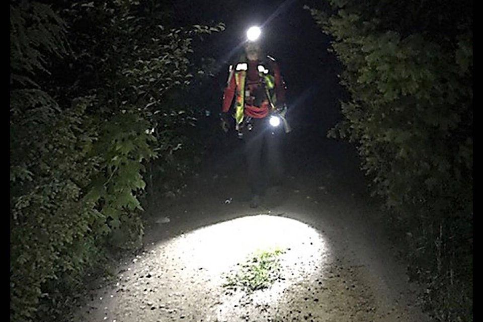 22734394_web1_200923-PQN-SAR-Help-Hikers-Search_1