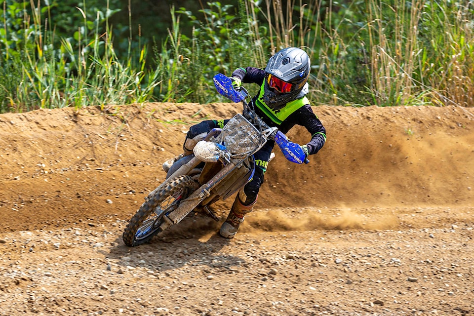 23101766_web1_201021-AVN-Motocross-Mosaic-land-motocross_2