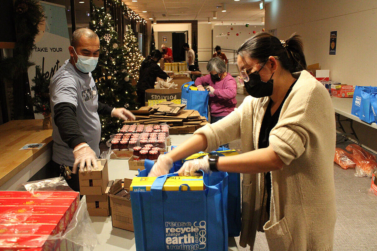 Victoria church fills 200 Christmas hampers for those in need