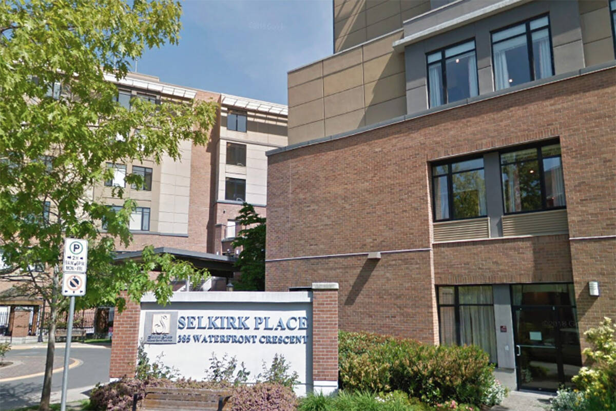 Island Health declares new care home outbreaks in Victoria, Chemainus