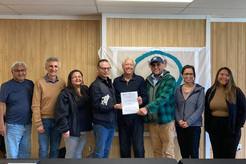 28850769_web1_220420-UWN-Ahousaht-agreement_1