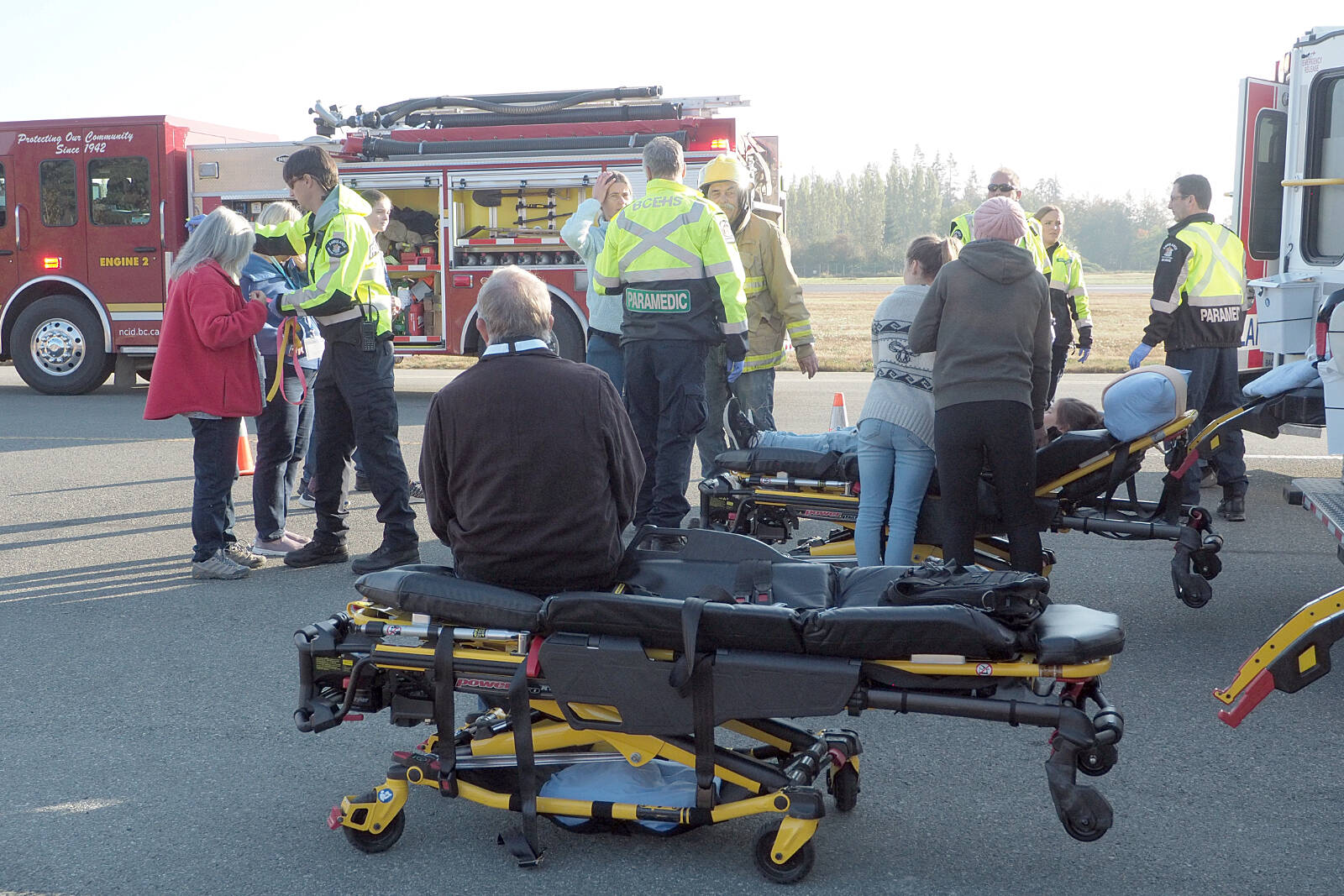 30781416_web1_221019-NBU-Nanaimo-Airport-crash-exercise-_7