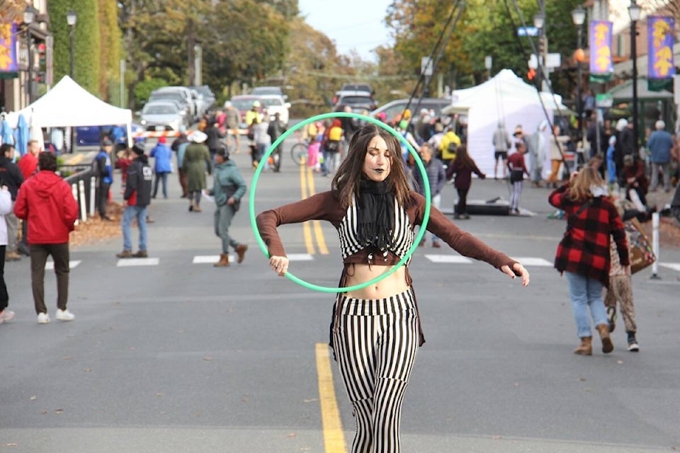 Jet Black hoops down The Avenue for the Oak Bay circus-themed Halloween event on Oct. 31. (Christine van Reeuwyk/News Staff)