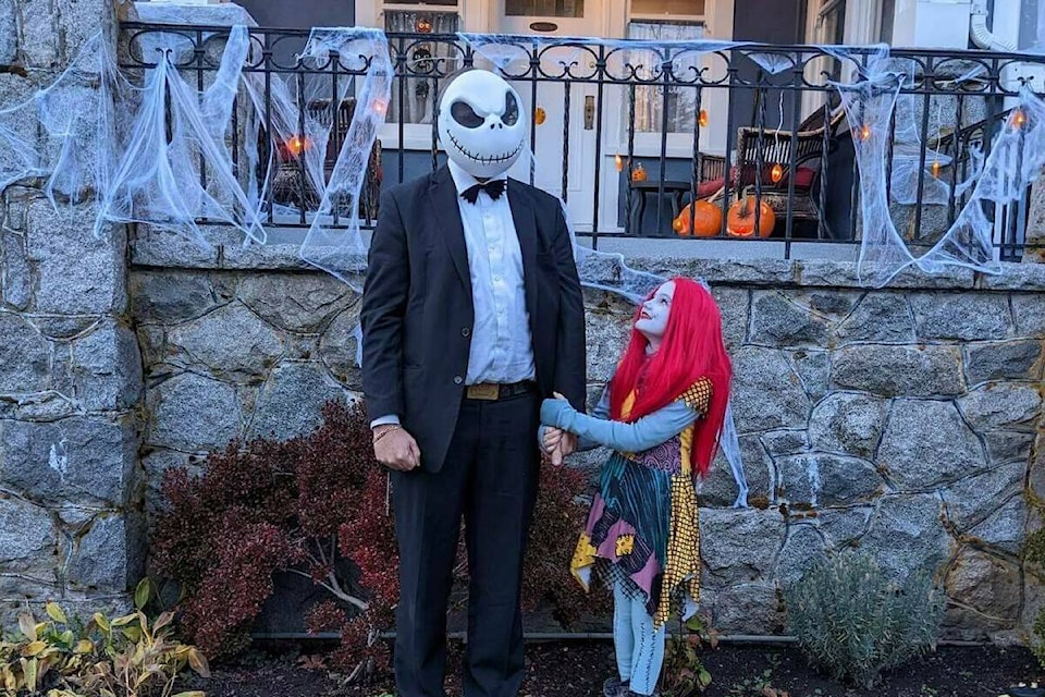 34309630_web1_231020-VNE-KidultsHalloween-PUSH-glen_1