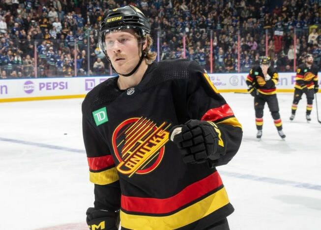 34700947_web1_231123-BPD-Moj-column-Boeser-rollercoaster-Brock_1