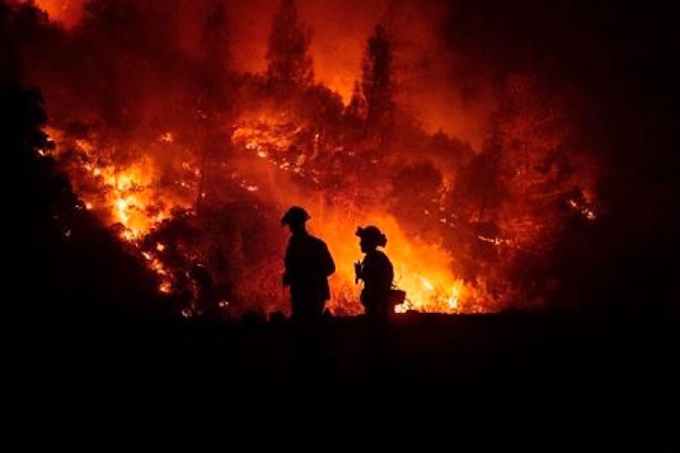 13054767_web1_180808-RDA-Battling-18-blazes-California-may-face-worst-fire-season_1