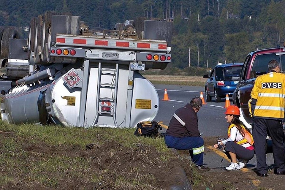 14742775_web1_20181211-BPD-Crash-gas-truck-PAN2009