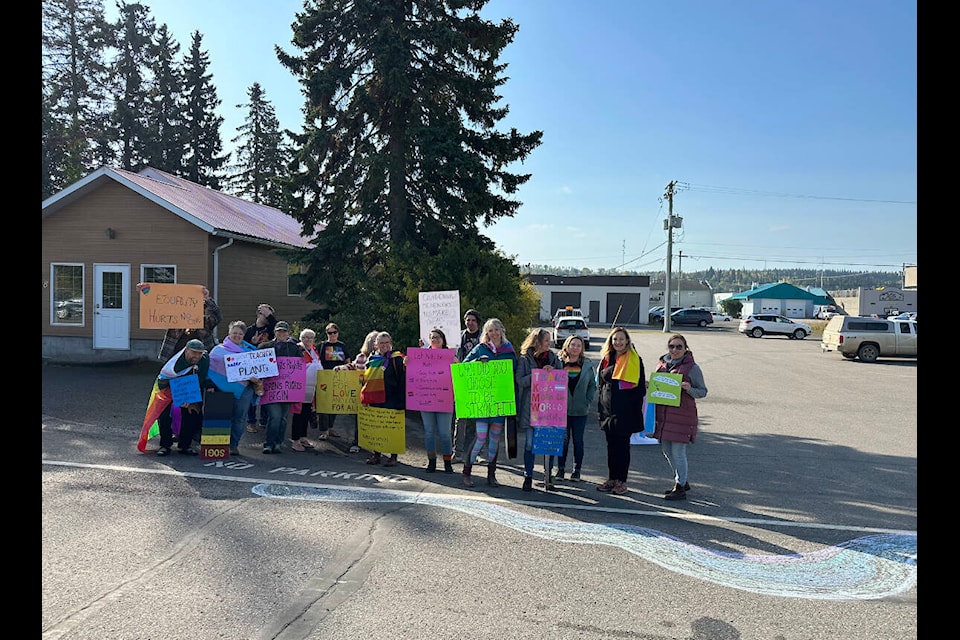 Protesters of the provincial sexual orientation and gender identities (SOGI) curriculum took to the streets in Vanderhoof, Sept. 20. Members of the Good Neighbours Committee also participated in a counter-protest in support of LGBTQ2SIA+ youth and SOGI-inclusive education at the venue.(Orlanthia Habsburg/ Omineca Express)