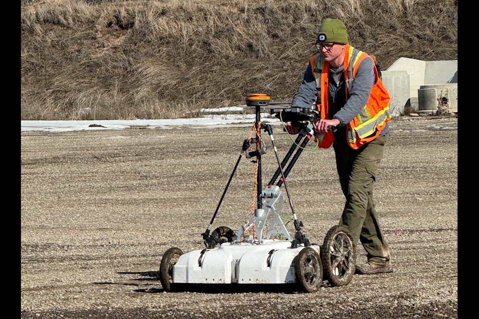 Preliminary findings from ground-penetrating radar (GPR) and magnetometry surveys uncovered geophysical signatures consistent with burials, Nadleh Whut'en announced on Nov. 30