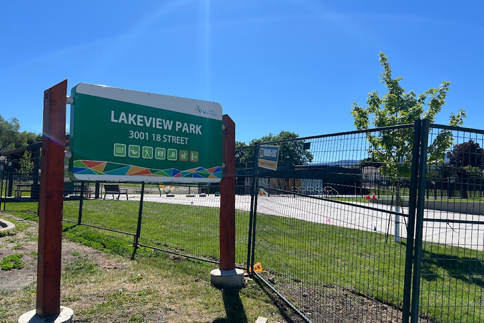 240627-vms-lakeview-pool