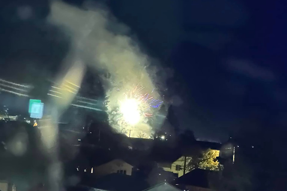 241107-vms-fireworks