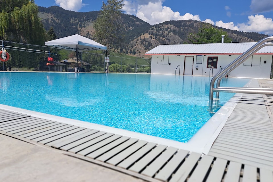 250821-vms-lavington-pool