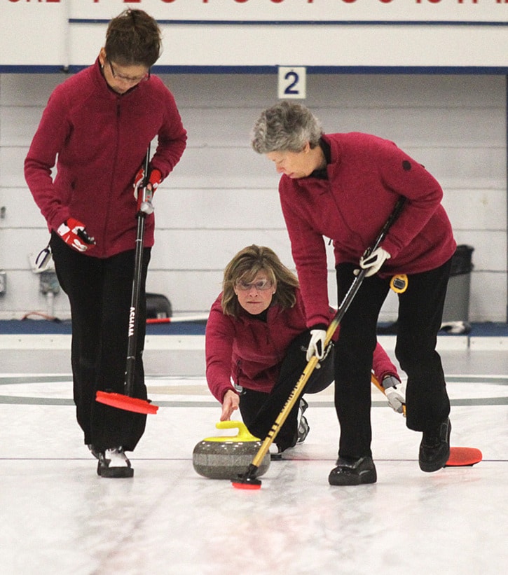 44772vernonlv-curling10-29-16web