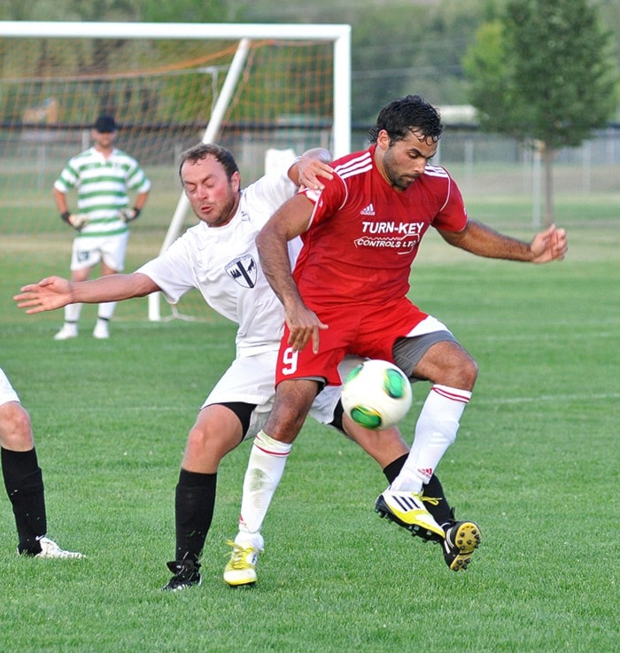 67560vernonmen-ssoccer1web