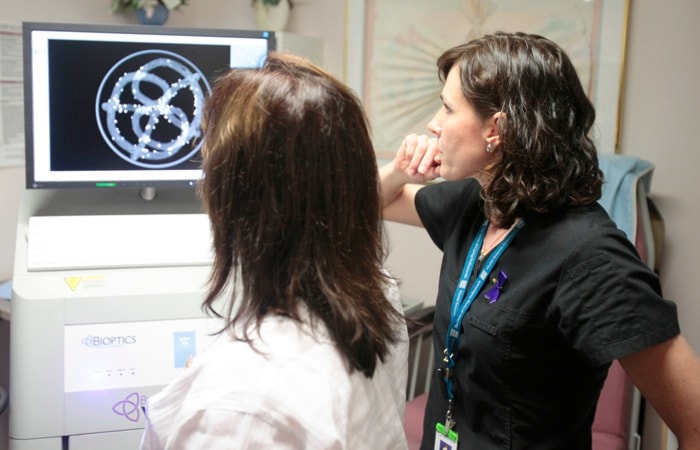7488vernoncb-mammography3-042811