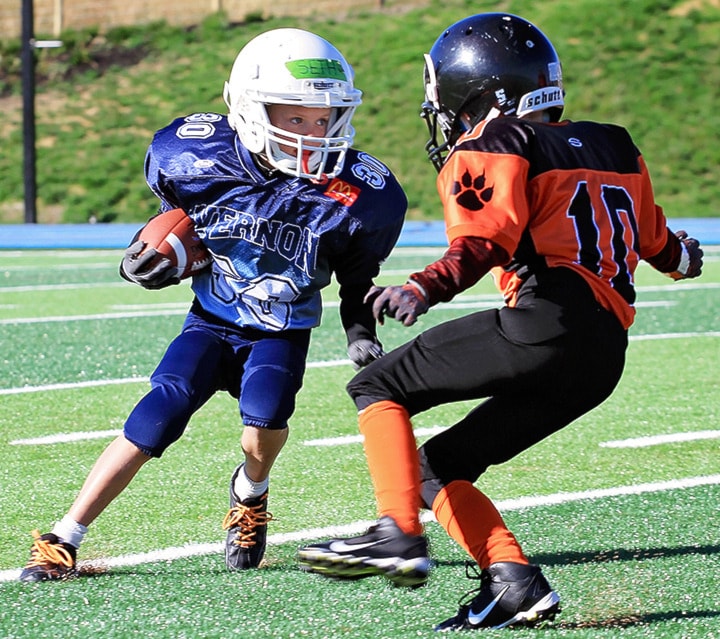 80895vernonAtomFootball2web