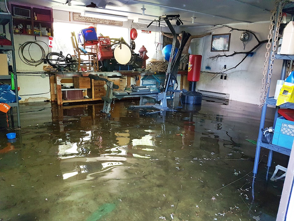 web1_170530-VMS-Kalavista-flood-shed