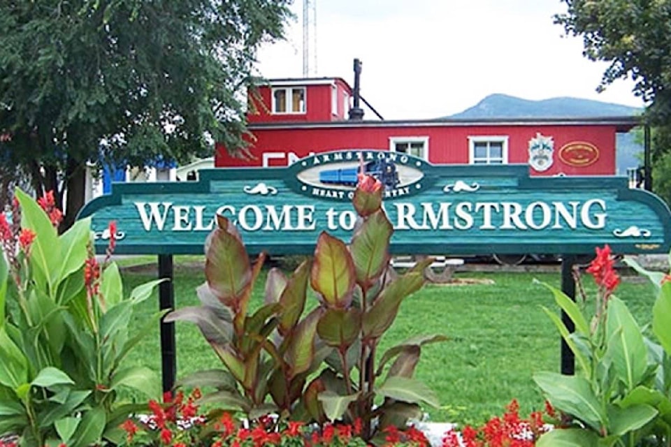 8493279_web1_170915-VMS-M-armstrong-welcome