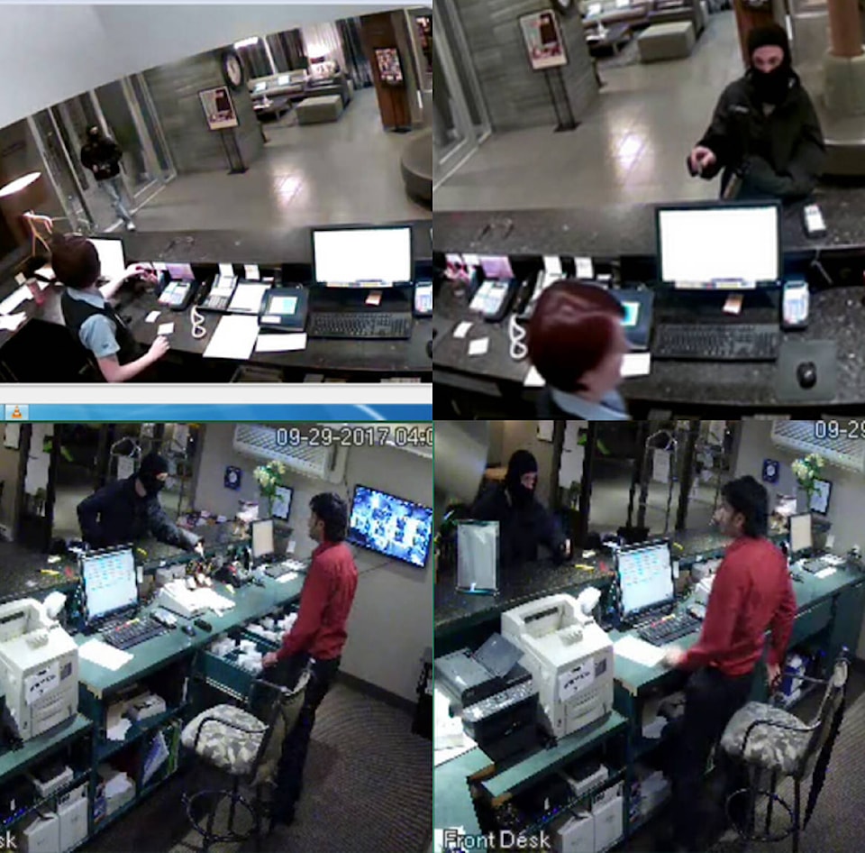 8823391_web1_171005-VMS-a-Robberies2