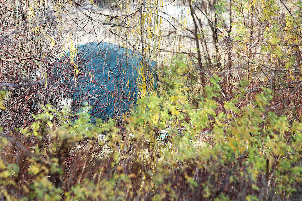 9529346_web1_lv-homeless-camp-11-16-16