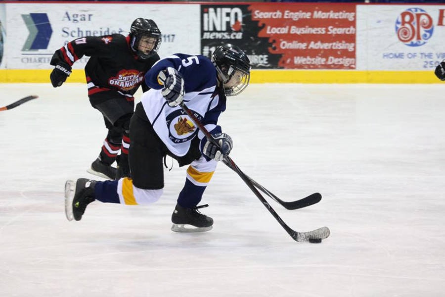 14817719_web1_181219-VMS-a-PeeWeeTier4Hockey2