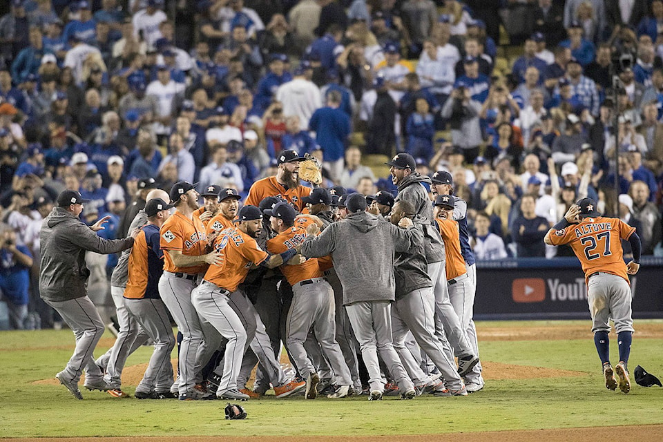 20161078_web1_P-SPORTS-MLB-INVESTIGATION-OF-ASTROS-SIGN-STEALING-LA