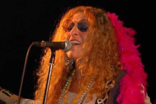 20280231_web1_200205-VMS-wintercarnival-blues-bands_3