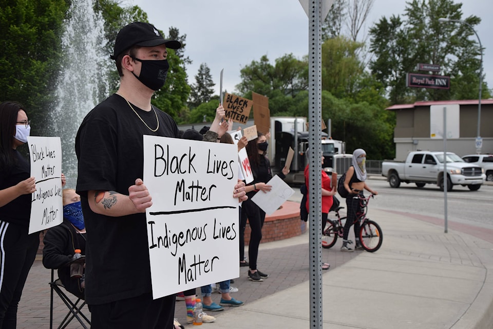 A handful of protesters chanted ‘I can’t breathe’ at Vernon’s Polson Park June 5, 2020, in honour of George Floyd, a United States man who died after a police officer restrained him with a knee hold for nearly nine minutes. (Caitlin Clow - Vernon Morning Star)