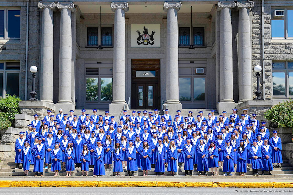 It took 25 hours for Vernon’s Mary-Anne Morgan to take nine images from Wayne Emde and Photoshop them together into one Vernon Secondary School Class of 2020 graduation photo on the stairs of the Vernon Courthouse. (Wayne Emde, photo; Mary-Anne Morgan, Photoshop artist)