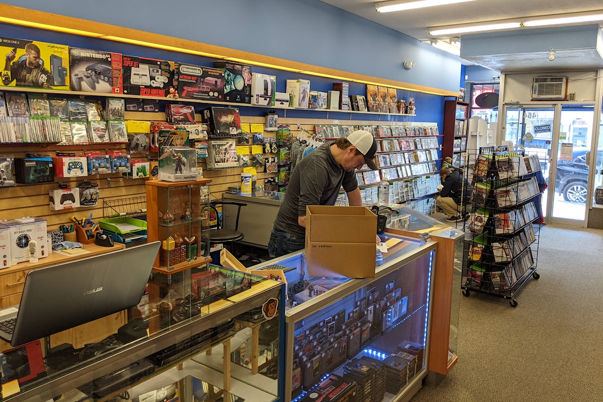 Old best sale game stores