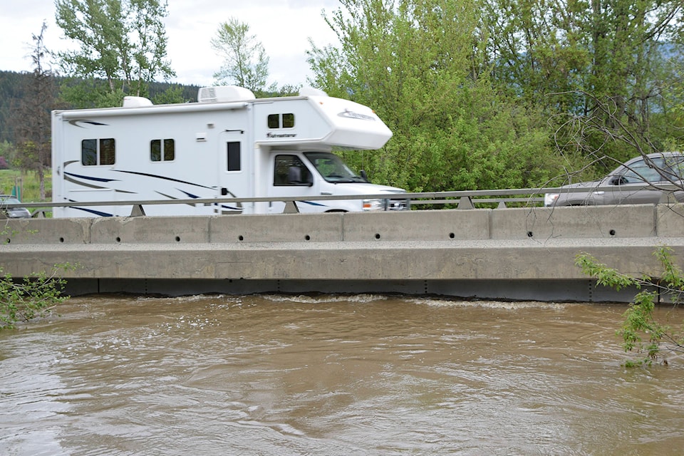 24290713_web1_180718-SAA-Salmon-River-Bridge_1