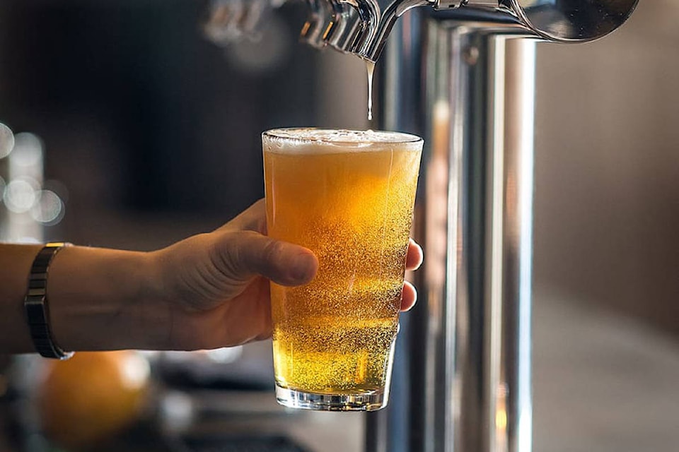 24857756_web1_beer-pouring-refreshment-pub