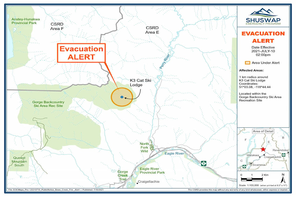 25785919_web1_210715-EVN-Evac-Alert-East-Gorge_1