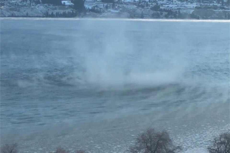 A steam devil formed and twisted above Okanagan Lake in Summerland on Dec. 27, 2021. (Cindy Whitford Facebook)