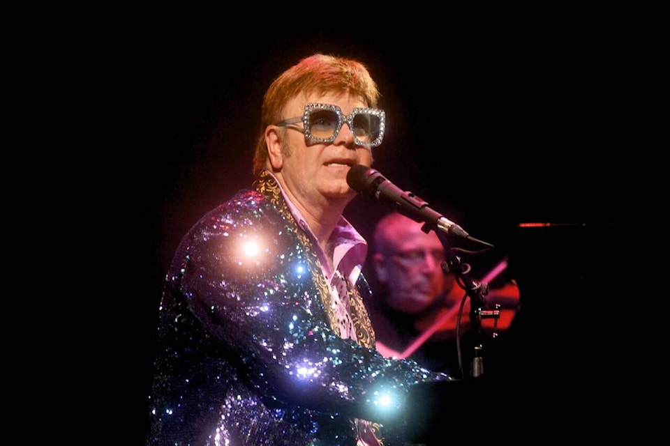 30285078_web1_220908-VMS-Elton-John-2_1