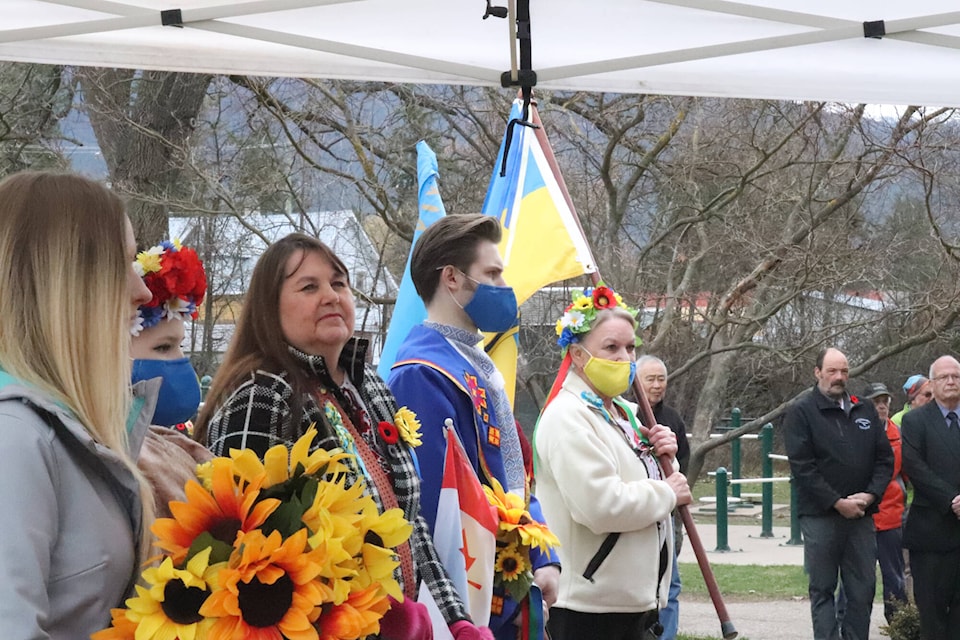 30352317_web1_220407-VMS-Ukraine-flag-1_2