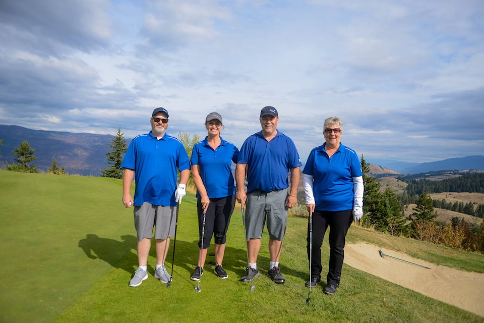 30566652_web1_221006-VMS-golf-tournament-1_2