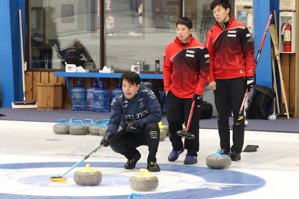 30571373_web1_221006-VMS-curling-classic-SUNDAY-PRESTIGE_2