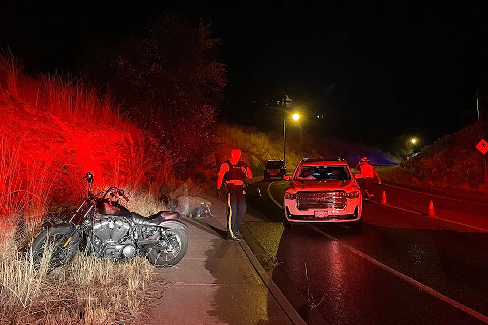 30574399_web1_221006-VMS-motorcycle-crash-1_1