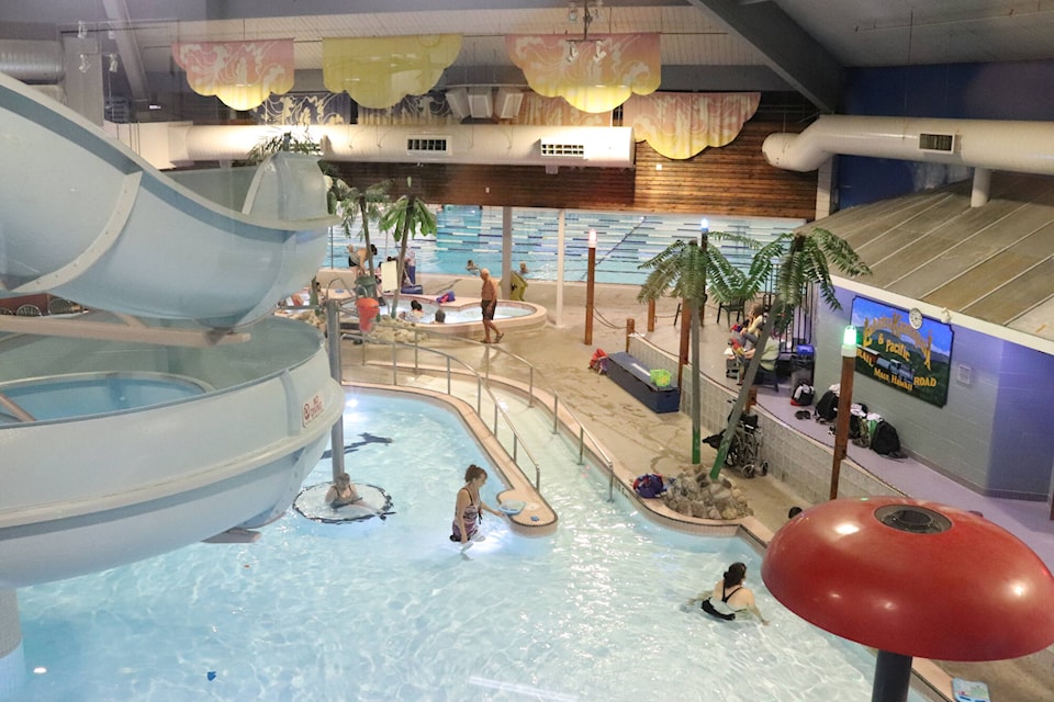30595339_web1_221006-VMS-aquatic-centre-1_1